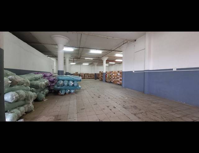 420M² WAREHOUSE TO LET IN CONGELLA